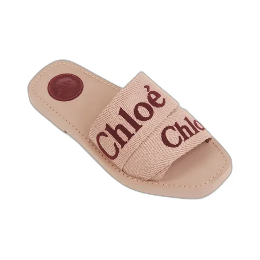 Woody Flat Mules