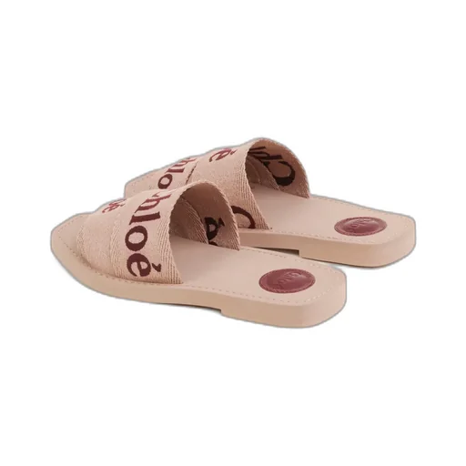Woody Flat Mules