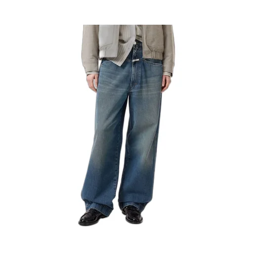 Wide-Leg Jeans