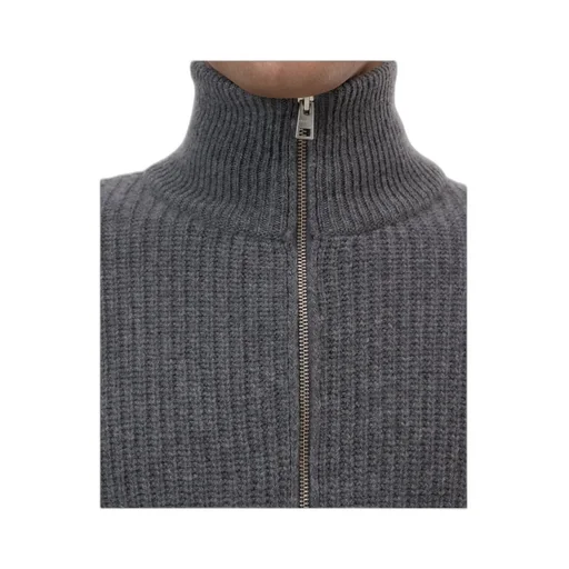 Zipped-Up Knit Cardigan