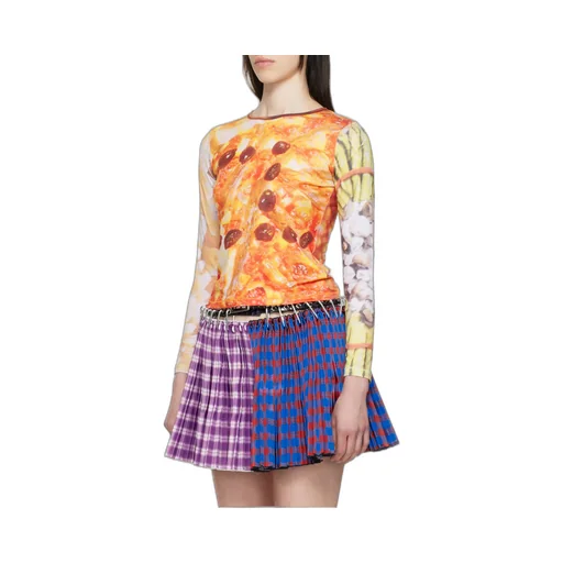 Long-Sleeved T-Shirt