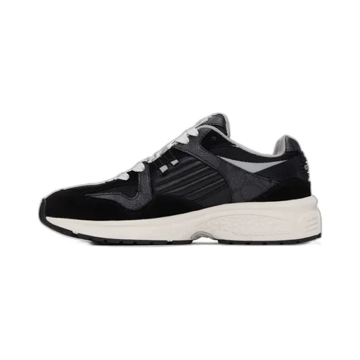 Logo Lace Low-Cut Skate Shoes