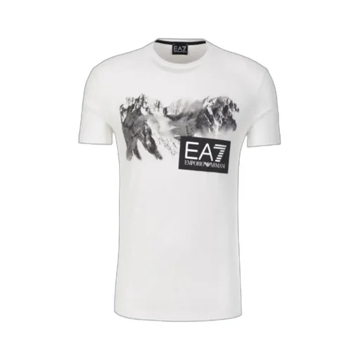Logo Details T-Shirt