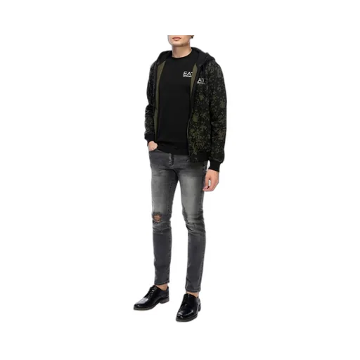 Long Sleeved T-Shirt