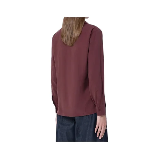 Long-Sleeved Shirt