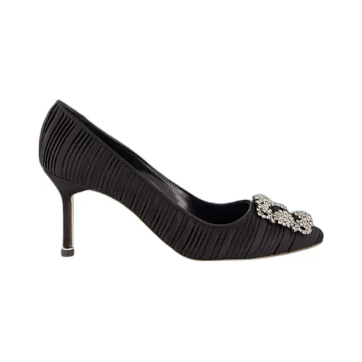 Embellished Hangisi Pumps