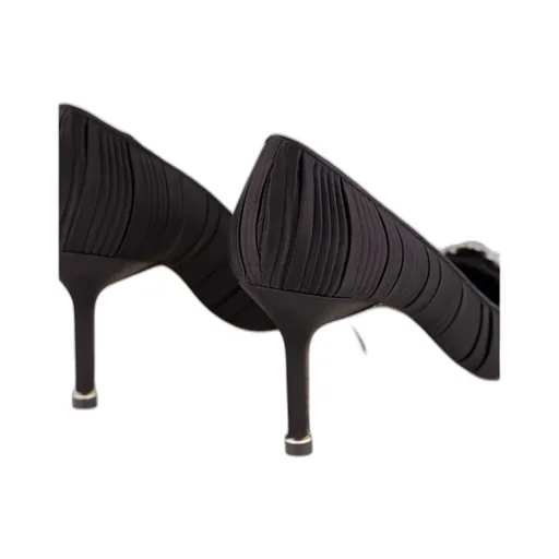 Embellished Hangisi Pumps