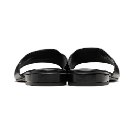 Dina Slippers