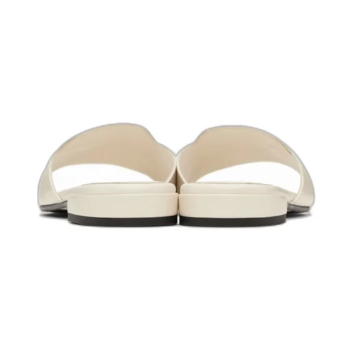 Dina Slippers