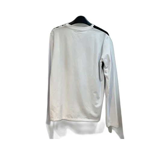 Long-Sleeved T-Shirt