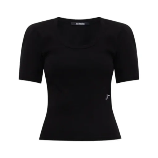 Short-Sleeved T-Shirt