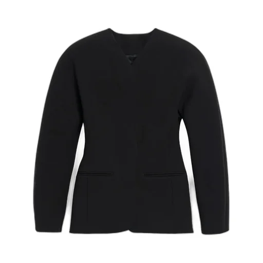 The Ovalo Jacket