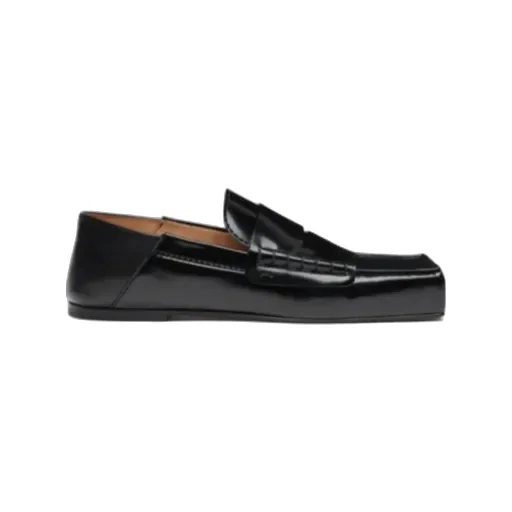 Square-Toe Flat Shoes