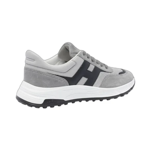 Hyperlight Lace-Up Sneakers