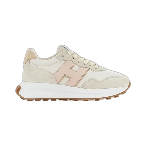 Logo Patch Panelled Sneakers