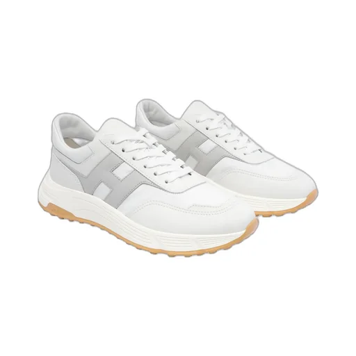 Hyperlight Lace-Up Sneakers