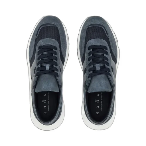 Hyperlight Lace-Up Sneakers