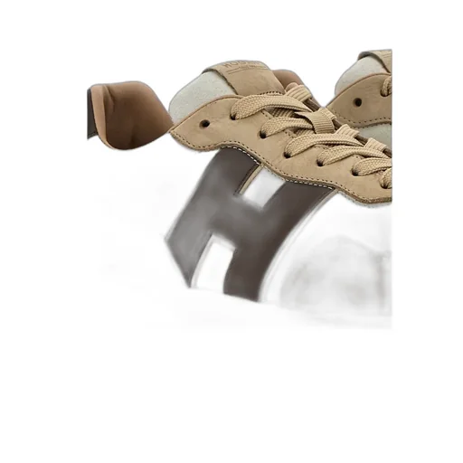 H601 Sneakers