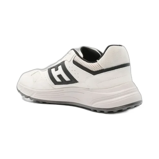 Hyperlight Lace-Up Sneakers
