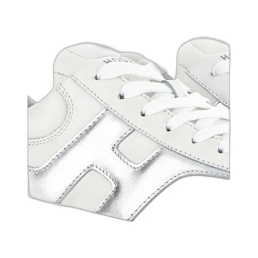 H-Stripe Round Toe Sneakers