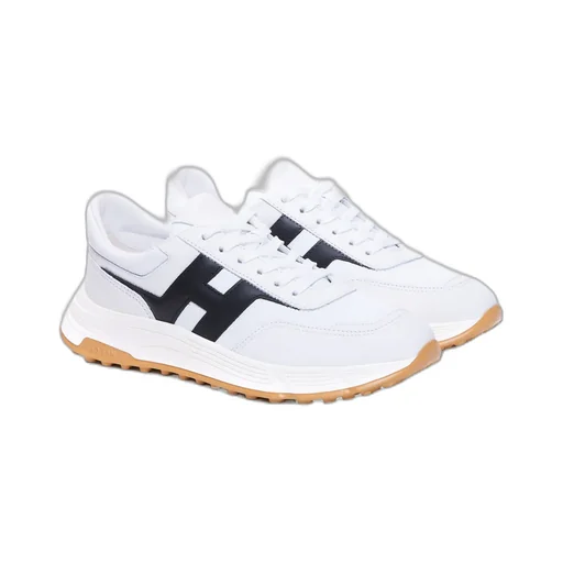 Hyperlight Lace-Up Sneakers