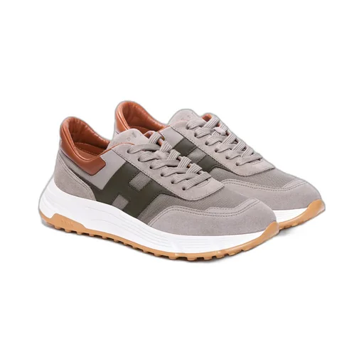 Hyperlight Lace-Up Sneakers