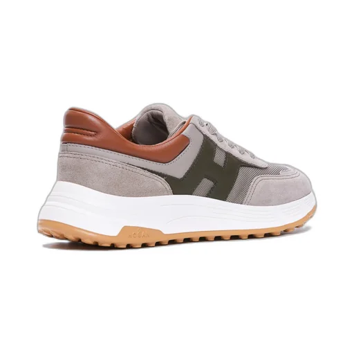 Hyperlight Lace-Up Sneakers