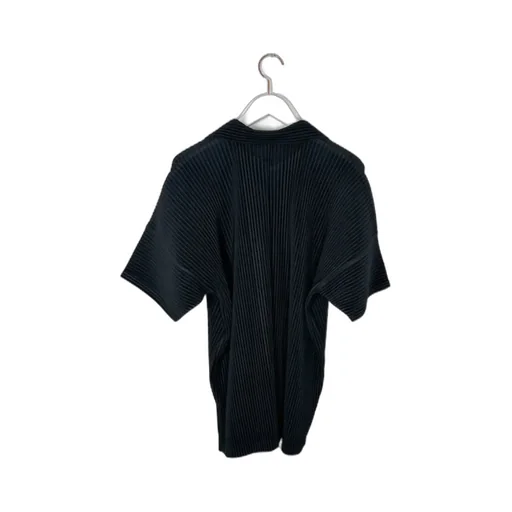 Monthly Color April Shirt