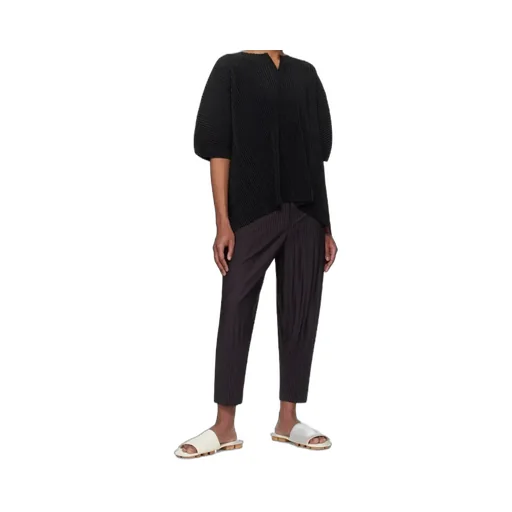 Short-Sleeved Knitted T-Shirt