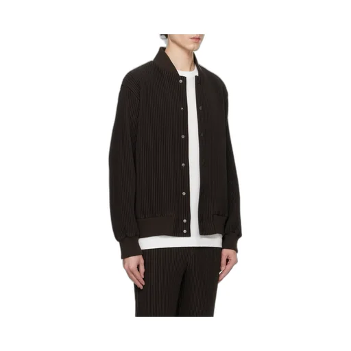 Button-Detailed Pleated Jacket