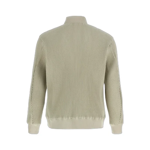 Button-Up Pleated Jacket