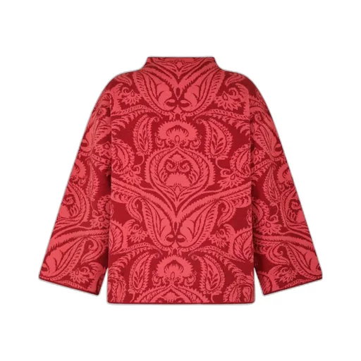 Long-Sleeved Pullover
