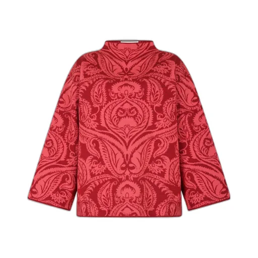 Long-Sleeved Pullover
