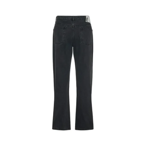 Belt-Loop Jeans