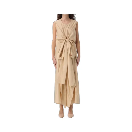 Sculpted Hand Dress