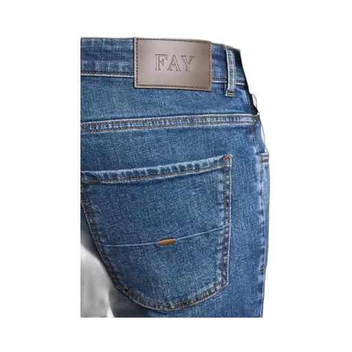 Slim Fit 5-Pocket Jeans