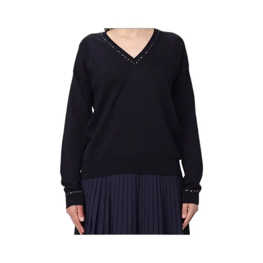 V-Neck Jumper