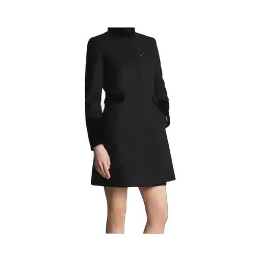 Virginia Hook-Closure Coat