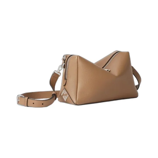 Lui Medium Shoulder Bag