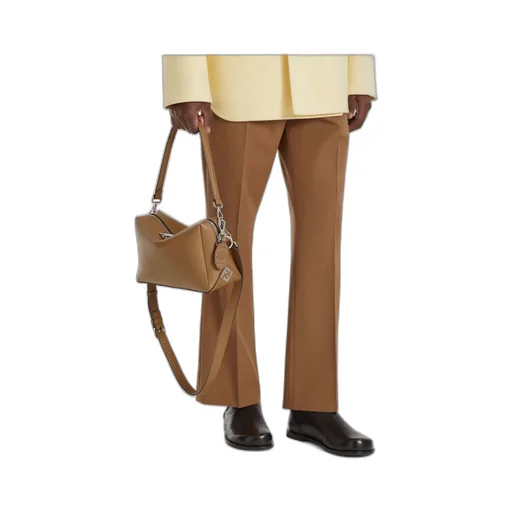 Lui Medium Shoulder Bag