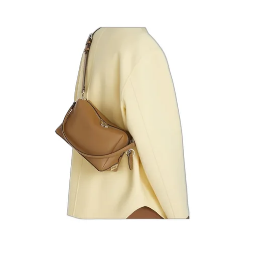 Lui Medium Shoulder Bag