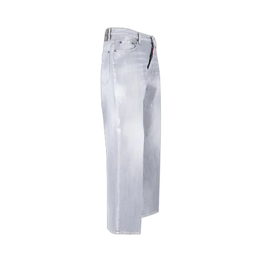 Straight Leg Distressed Jeans