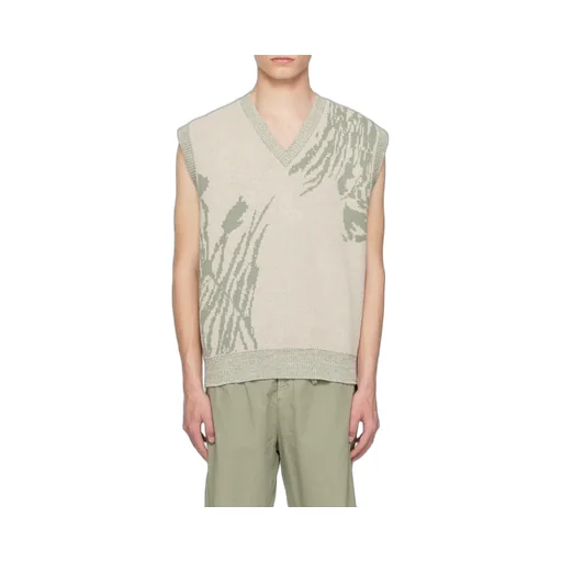 Melvin Sleeveless Sweater