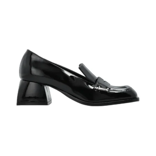 Signature Block Heel Pumps