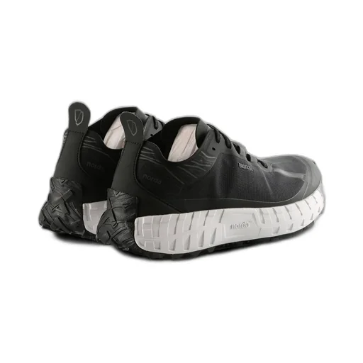 001A Lace-Up Trainers