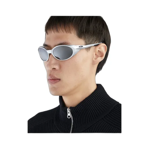 Round-Frame Metallic Sunglasses
