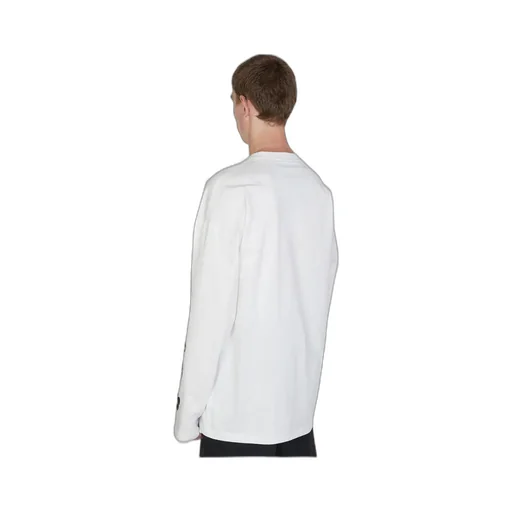 Long-Sleeved T-Shirt