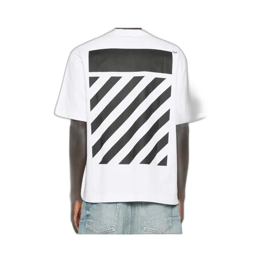 Graphic-Print T-Shirt