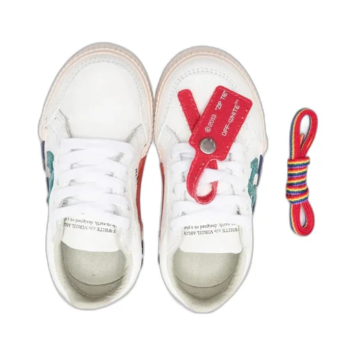 Logo-Patch Sneakers