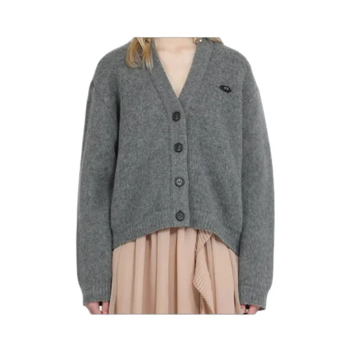 Button-Fastening Cardigan